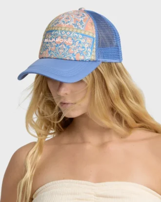 Boné Heritage Mashup