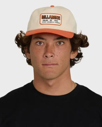 Boné Snapback Breakdown