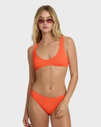 Calcinhas de biquíni de verão com corte hi-low