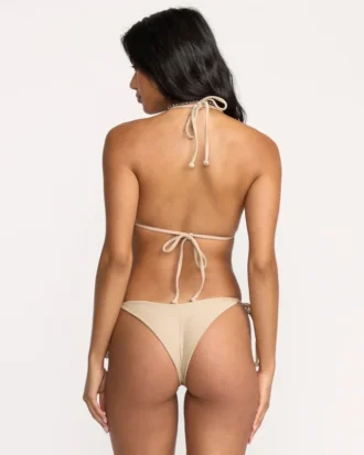 Calcinhas de biquíni tanga com laços laterais da Tanlines