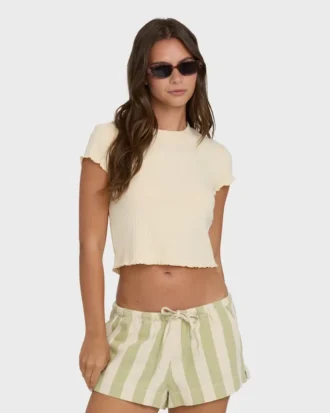 Camiseta de malha de manga curta Shelly Shorts