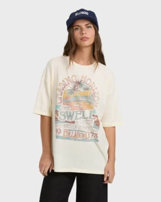Camiseta de manga corta The Sun Rises Shorts