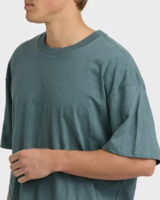 Camiseta de manga curta Needle Garage Shorts