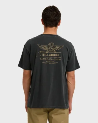 Camiseta de manga curta regular Wingspan Garage