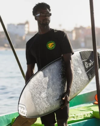 Camiseta Regular Billabong X Mami Wata Black Star