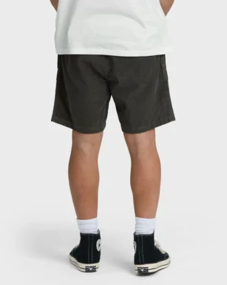 Shorts de veludo cotelê Larry Layback 17″